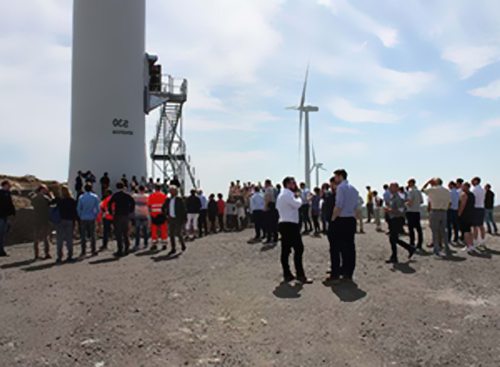 Luxcara��Ų���_�O111.2MW�L늈�